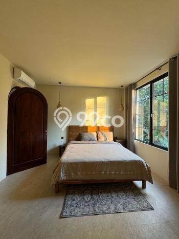 Hunian Elit LB 150m2 Siap Huni Desain Elegan di Canggu, Badung Hunian Elit LB 150m2 Siap Huni Desain Elegan di Canggu, Badung