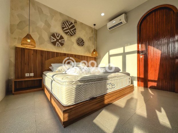 NEW LISTING! Rumah Premium area , Luas 200m2m² Bangunan 210m2m² NEW LISTING! Rumah Premium area , Luas 200m2m² Bangunan 210m2m²