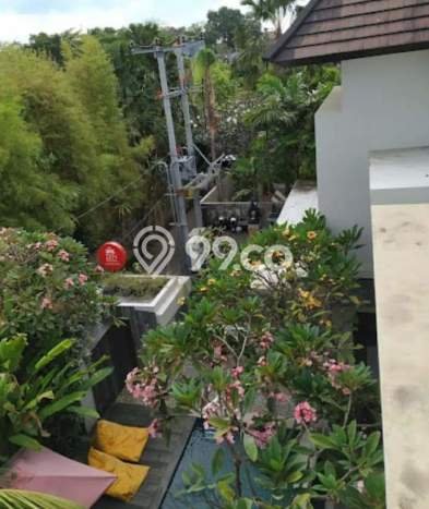 Jual Rumah Luas Elegan Dengan View Cantik di Seminyak, Badung Jual Rumah Luas Elegan Dengan View Cantik di Seminyak, Badung