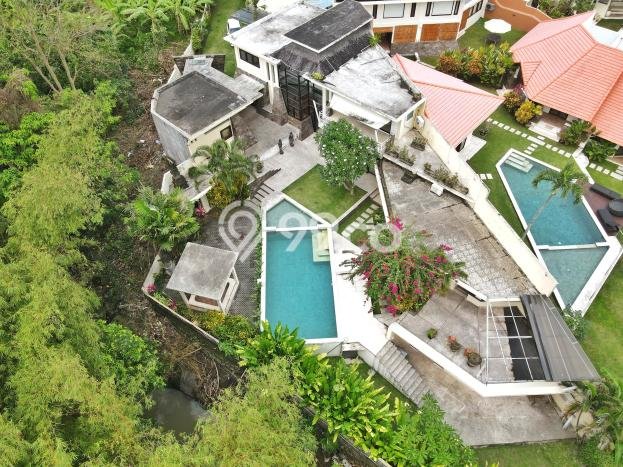 Dijual Rumah Mewah Megah Dengan View Cantik di Pererenan, Badung Dijual Rumah Mewah Megah Dengan View Cantik di Pererenan, Badung