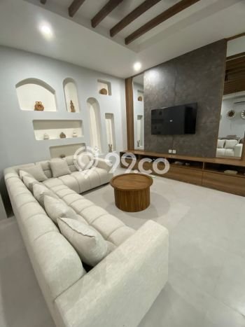 Rumah Elit LB 190m2 Siap Huni Desain Elegan di Canggu, Badung Rumah Elit LB 190m2 Siap Huni Desain Elegan di Canggu, Badung