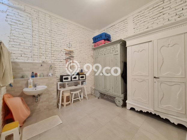 Rumah 4 KT 4 KM Luas Tanah 1000m2m², LB 500m2m² di , Badung Rumah 4 KT 4 KM Luas Tanah 1000m2m², LB 500m2m² di , Badung