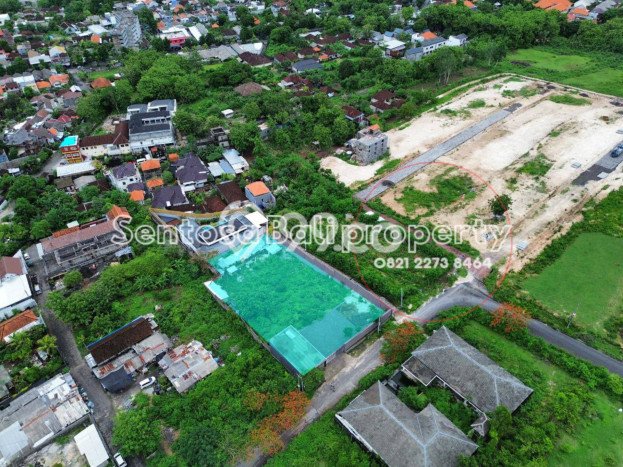 Tanah di Jimbaran, Badung Luas 2170m2 Dijual Segera Tanah di Jimbaran, Badung Luas 2170m2 Dijual Segera
