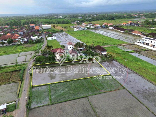 Dijual Tanah di , Luas 1668m2m², Akses Strategis Dijual Tanah di , Luas 1668m2m², Akses Strategis