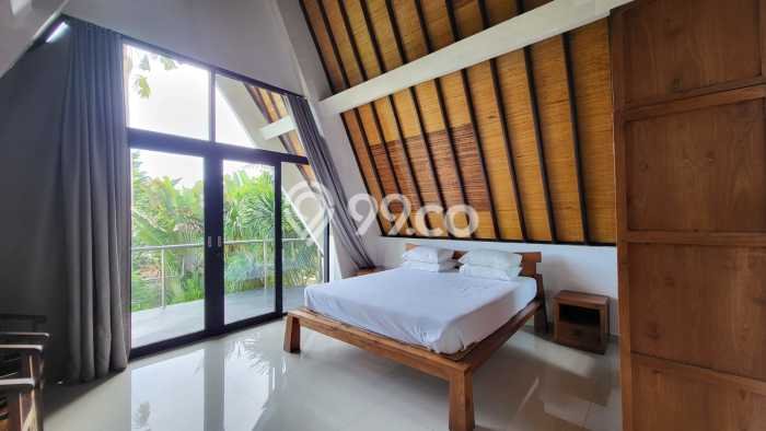 Bisa KPR! Rumah Asri area Canggu, LT 951m2m² LB 400m2m² Bisa KPR! Rumah Asri area Canggu, LT 951m2m² LB 400m2m²
