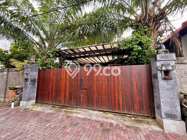 Ready to Use! Premium House LT 308m2 Desain Elegan di Sanur Ready to Use! Premium House LT 308m2 Desain Elegan di Sanur