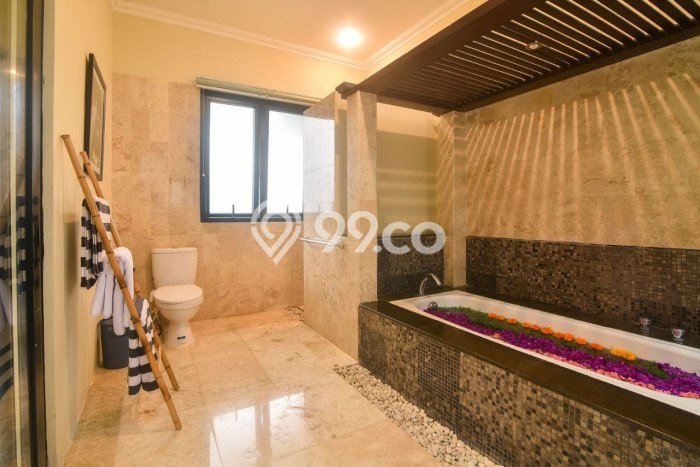 Jual Rumah Luas Elegan Dengan View Eksklusif di Umalas, Badung Jual Rumah Luas Elegan Dengan View Eksklusif di Umalas, Badung