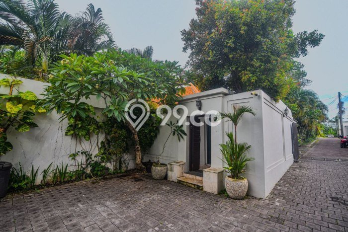 Jual Rumah Luas Elegan Dengan View Eksklusif di Umalas, Badung Jual Rumah Luas Elegan Dengan View Eksklusif di Umalas, Badung