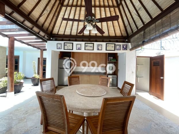 Rumah di , LT 470m2m², Bangunan 350m2m² Rumah di , LT 470m2m², Bangunan 350m2m²