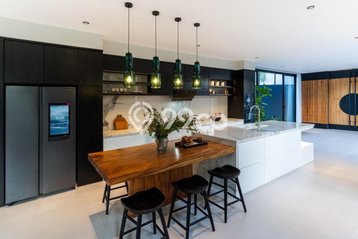 Rumah Luxury Modern Siap Huni di Pererenan Badung Rumah Luxury Modern Siap Huni di Pererenan Badung