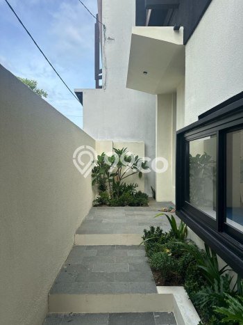 Rumah Luxury Modern Tanpa Renovasi di Kerobokan Badung Rumah Luxury Modern Tanpa Renovasi di Kerobokan Badung