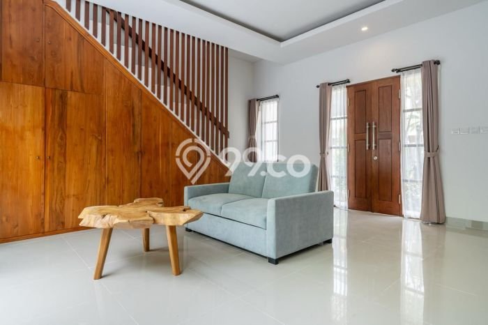 Rumah Mewah LB 140m2 Siap Pakai Desain Elegan di Kerobokan, Badung Rumah Mewah LB 140m2 Siap Pakai Desain Elegan di Kerobokan, Badung