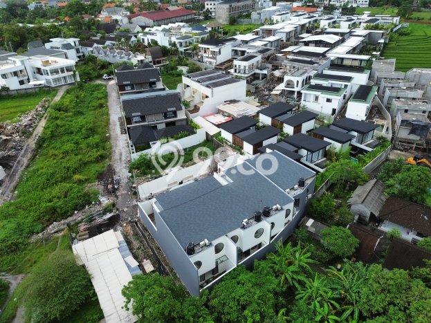 Jarang Ada! Rumah Kontrakan 3 Kamar Nyaman Siap Huni canggu Jarang Ada! Rumah Kontrakan 3 Kamar Nyaman Siap Huni canggu