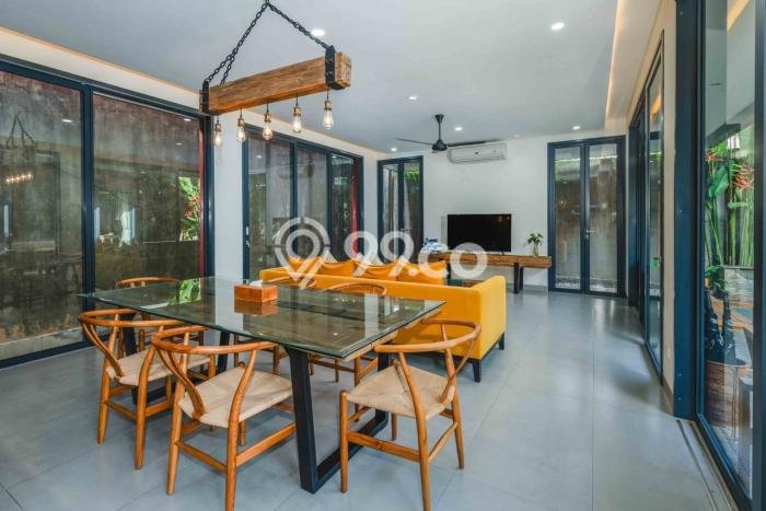 Hunian Elit LB 343m2 Siap Huni Desain Elegan di Canggu, Badung Hunian Elit LB 343m2 Siap Huni Desain Elegan di Canggu, Badung