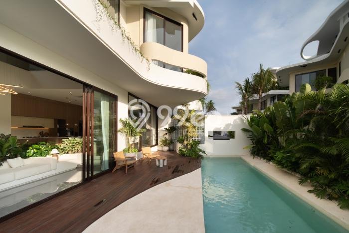Rumah Luxury Modern Tanpa Renovasi di Seminyak Badung Rumah Luxury Modern Tanpa Renovasi di Seminyak Badung
