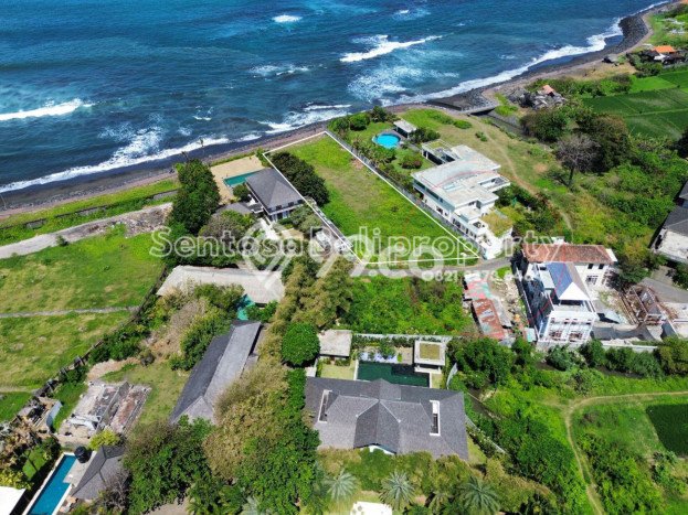 Lahan Dijual Lokasi Strategis di Gianyar dengan Luas 2493m2 Lahan Dijual Lokasi Strategis di Gianyar dengan Luas 2493m2