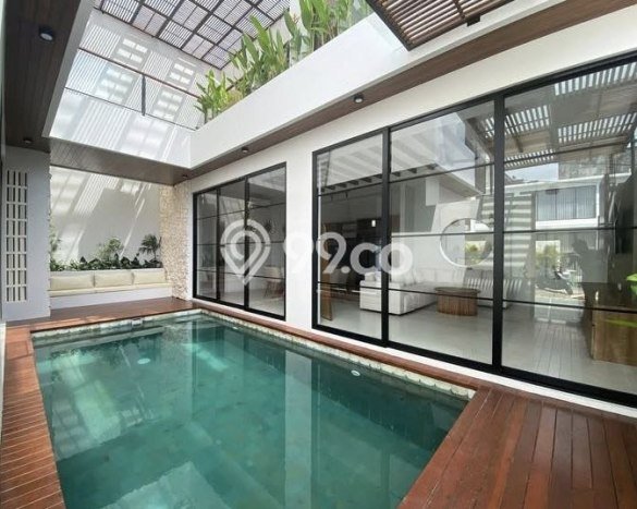 Rumah Elit LB 190m2 Siap Huni Desain Elegan di Canggu, Badung Rumah Elit LB 190m2 Siap Huni Desain Elegan di Canggu, Badung