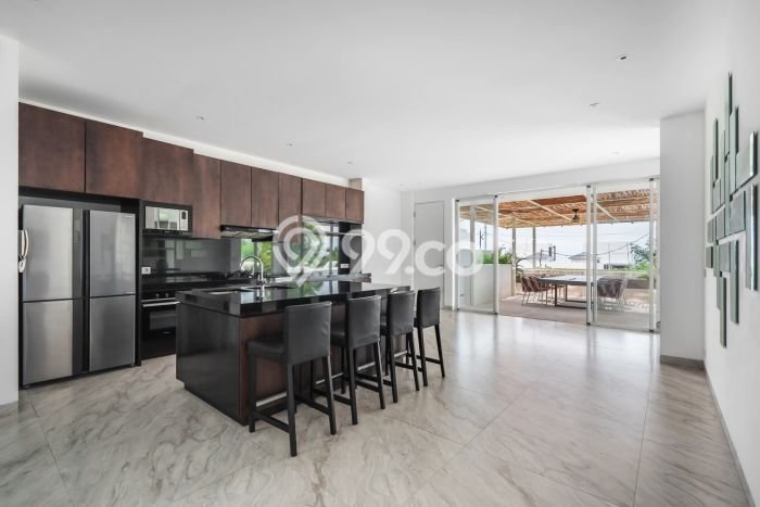 For Sale! Premium House LT 570m2 Desain Modern di Jimbaran For Sale! Premium House LT 570m2 Desain Modern di Jimbaran