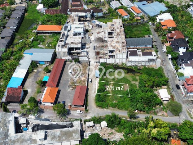 Tanah Kosong Dijual di Badung dengan Area 205m2 Tanah Kosong Dijual di Badung dengan Area 205m2