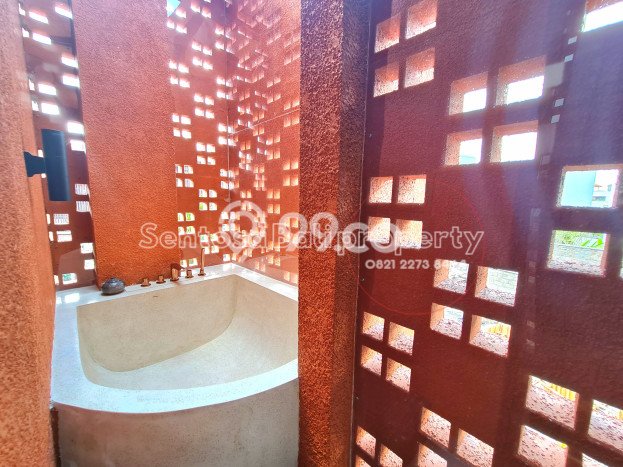 Rumah Elit Modern Siap Huni di canggu Badung Rumah Elit Modern Siap Huni di canggu Badung
