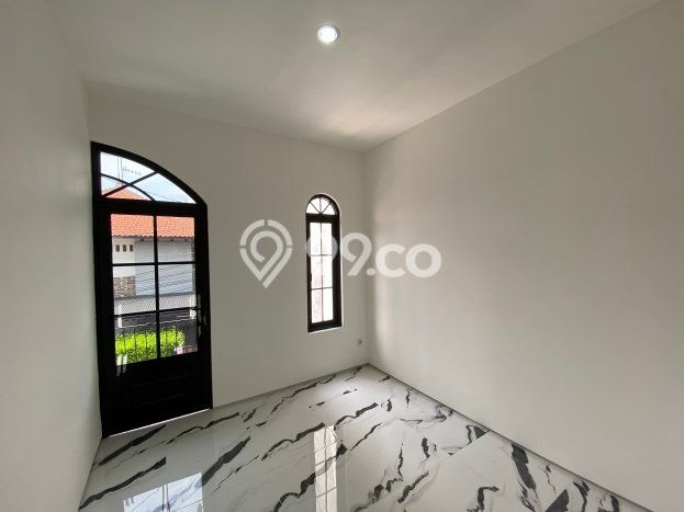 Rumah Minimalis 4 KT di BKR Bandung Unfurnished Rumah Minimalis 4 KT di BKR Bandung Unfurnished