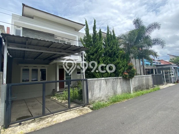 Rumah Luas Asri 3 KT Siap Pakai di BKR Bandung Rumah Luas Asri 3 KT Siap Pakai di BKR Bandung