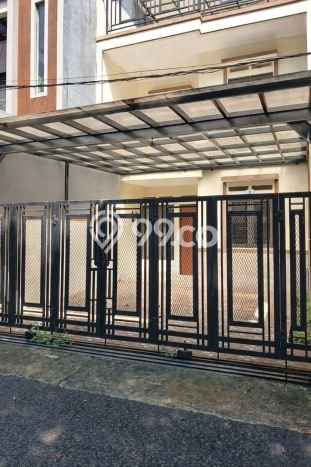 Rumah sewa siap pakai 5 Kamar Tidur di Turangga, Bandung Rumah sewa siap pakai 5 Kamar Tidur di Turangga, Bandung