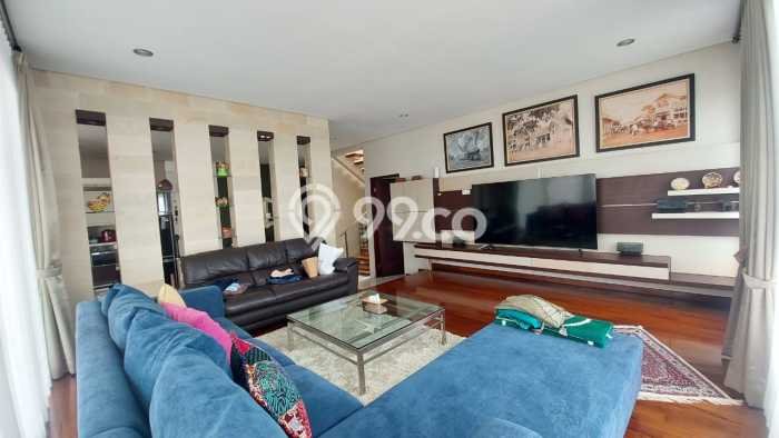 Rumah Luxury Modern Tanpa Renovasi di Dago Bandung Rumah Luxury Modern Tanpa Renovasi di Dago Bandung