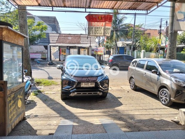 Area Strategis! Disewakan Ruko Lokasi Antapani, Bandung Cocok untuk Bisnis Area Strategis! Disewakan Ruko Lokasi Antapani, Bandung Cocok untuk Bisnis