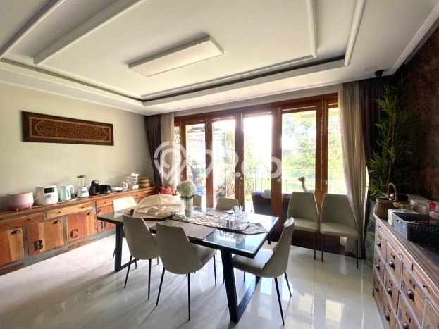 Disewakan Rumah Murah di Dago Bandung dengan 6 KT Disewakan Rumah Murah di Dago Bandung dengan 6 KT