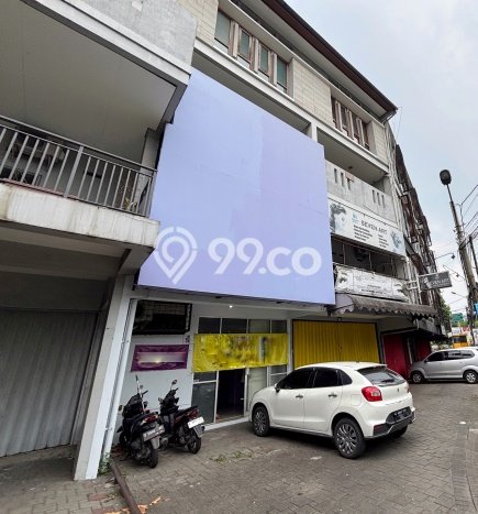 Ruko Bagus Dijual LB 300m2 Lokasi Strategis Bandung Area Cocok untuk Bisnis Ruko Bagus Dijual LB 300m2 Lokasi Strategis Bandung Area Cocok untuk Bisnis