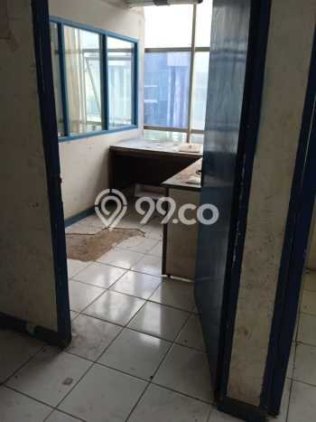 Ruko Dijual di Jakarta Utara LT 123m2 & LB 426m2 Lokasi Terbaik! Ruko Dijual di Jakarta Utara LT 123m2 & LB 426m2 Lokasi Terbaik!