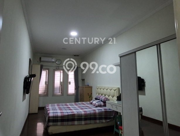 Siap Huni Hunian Elit 4 Kamar di Kelapa Gading Dekat ke Mana Saja Siap Huni Hunian Elit 4 Kamar di Kelapa Gading Dekat ke Mana Saja