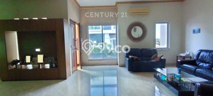 For Sale Rumah Mewah Exclusive di Kelapa Gading, Jakarta Utara For Sale Rumah Mewah Exclusive di Kelapa Gading, Jakarta Utara