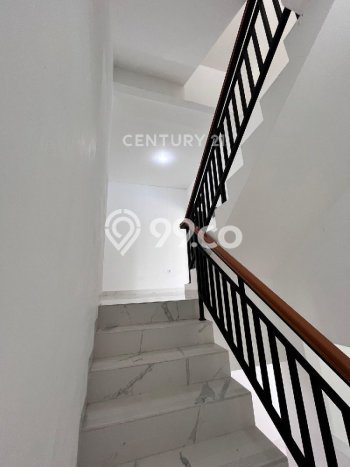 Hunian Eksklusif Dijual LT 120m2 di Kelapa Gading, Jakarta Utara Hunian Eksklusif Dijual LT 120m2 di Kelapa Gading, Jakarta Utara