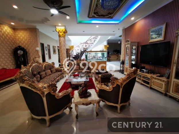 Rumah Mewah LB 1400m2 Siap Huni Desain Elegan di Sunter, Jakarta Utara Rumah Mewah LB 1400m2 Siap Huni Desain Elegan di Sunter, Jakarta Utara