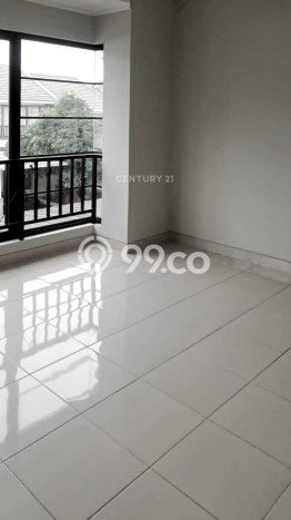 Rumah Strategis Minimalis Lb 110m2 di Ciracas, Jakarta Timur Rumah Strategis Minimalis Lb 110m2 di Ciracas, Jakarta Timur