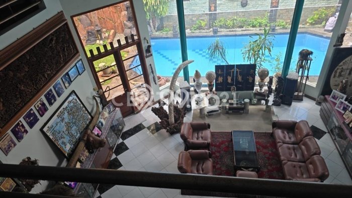 Dijual Rumah Mewah Elegan Dengan View Cantik di Cideng, Jakarta Pusat Dijual Rumah Mewah Elegan Dengan View Cantik di Cideng, Jakarta Pusat