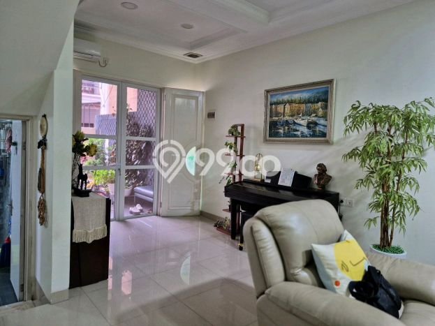 Hunian Mewah Siap Huni LT 136m2 di Kelapa Gading, Jakarta Utara Hunian Mewah Siap Huni LT 136m2 di Kelapa Gading, Jakarta Utara