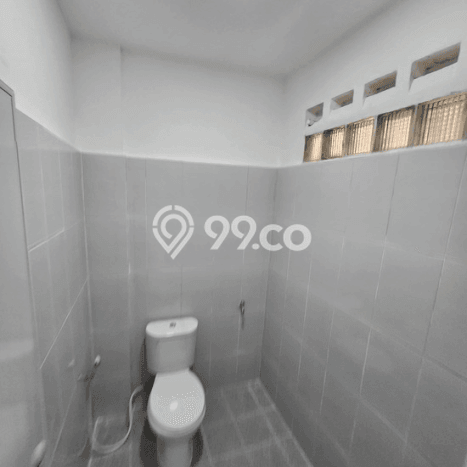 Ruko Dijual di Prime Area Jakarta Selatan Luas 215m2 Ruko Dijual di Prime Area Jakarta Selatan Luas 215m2