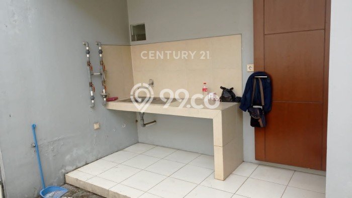 Hunian Cantik Modern Lb 110m2 di Ciracas, Jakarta Timur Hunian Cantik Modern Lb 110m2 di Ciracas, Jakarta Timur