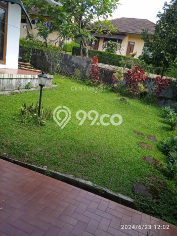 Rumah Lokasi Strategis area Cipanas, Cianjur, LT 1500m2m² LB 167m2m² Rumah Lokasi Strategis area Cipanas, Cianjur, LT 1500m2m² LB 167m2m²