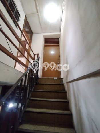 Ready to Use! Premium House LT 204m2 Desain Modern di Kramat Ready to Use! Premium House LT 204m2 Desain Modern di Kramat
