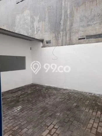 Unit Gudang Paling Strategis di Cakung Jakarta Timur dengan LB 180m2 Unit Gudang Paling Strategis di Cakung Jakarta Timur dengan LB 180m2
