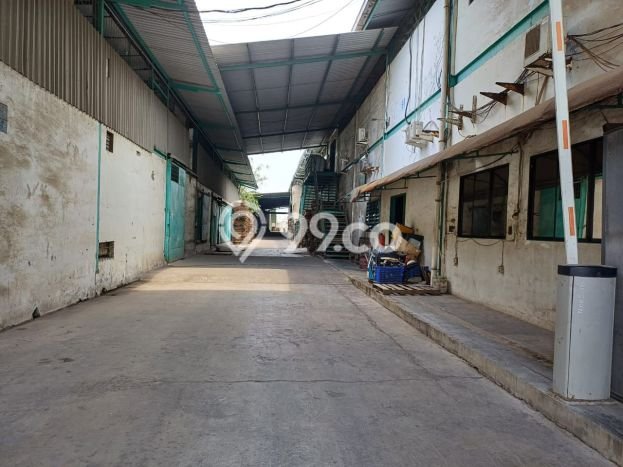 Untuk Dijual! Gudang di Kapuk Kamal Jakarta Barat LT 10700m2 / LB 6000m2 Kawasan Bisnis Untuk Dijual! Gudang di Kapuk Kamal Jakarta Barat LT 10700m2 / LB 6000m2 Kawasan Bisnis