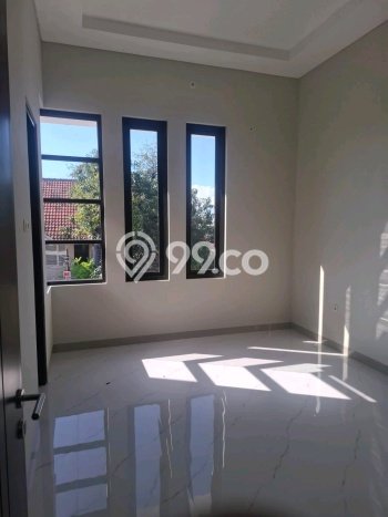 Rumah Strategis Minimalis Lb 145m2 di Darmo permai, Surabaya Rumah Strategis Minimalis Lb 145m2 di Darmo permai, Surabaya