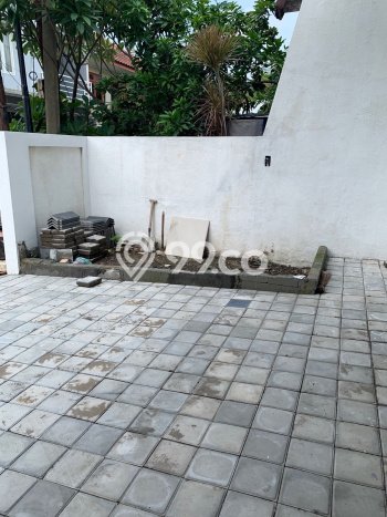 Dijual Rumah 4 Kamar Lokasi Ideal Bagus dan Strategis di Sidoarjo Dijual Rumah 4 Kamar Lokasi Ideal Bagus dan Strategis di Sidoarjo