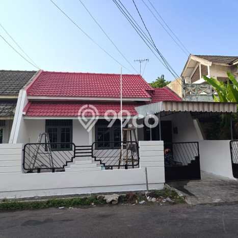 Dijual Cepat Rumah dengan Luas Tanah 136m2m² dan Luas Bangunan 90m2m² di Kawasan , Surabaya Dijual Cepat Rumah dengan Luas Tanah 136m2m² dan Luas Bangunan 90m2m² di Kawasan , Surabaya