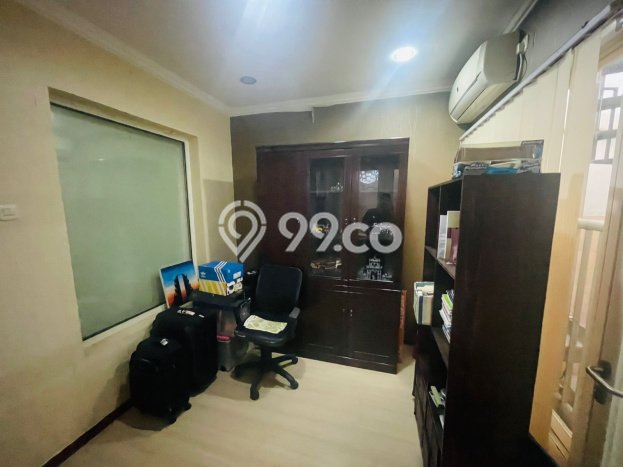 For Sale Rumah Elit Exclusive di Wiyung, Surabaya For Sale Rumah Elit Exclusive di Wiyung, Surabaya