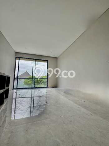 For Sale Rumah Mewah Exclusive di Gubeng, Surabaya For Sale Rumah Mewah Exclusive di Gubeng, Surabaya